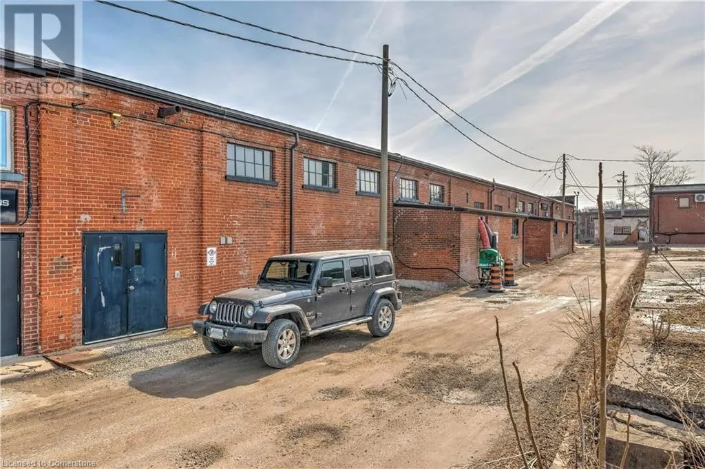 111 SHERWOOD Drive Unit# 9, #9