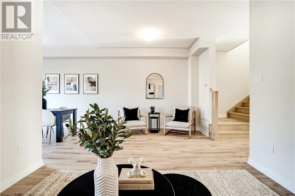 26 BENTGRASS Drive
