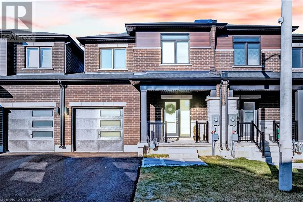 26 BENTGRASS Drive