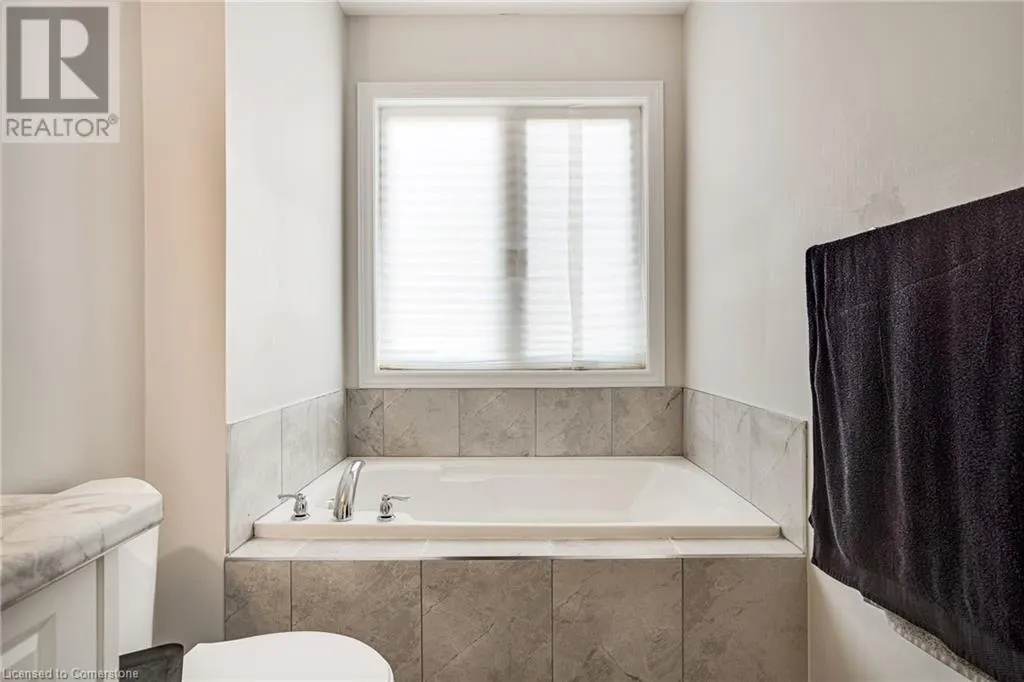 26 BENTGRASS Drive
