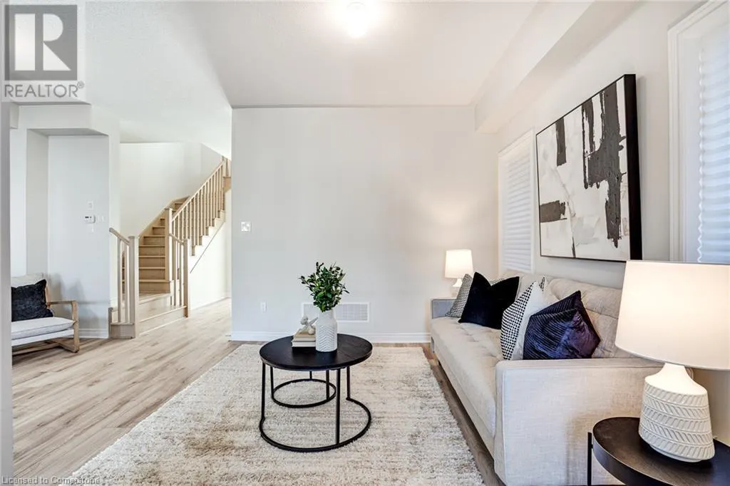 26 BENTGRASS Drive