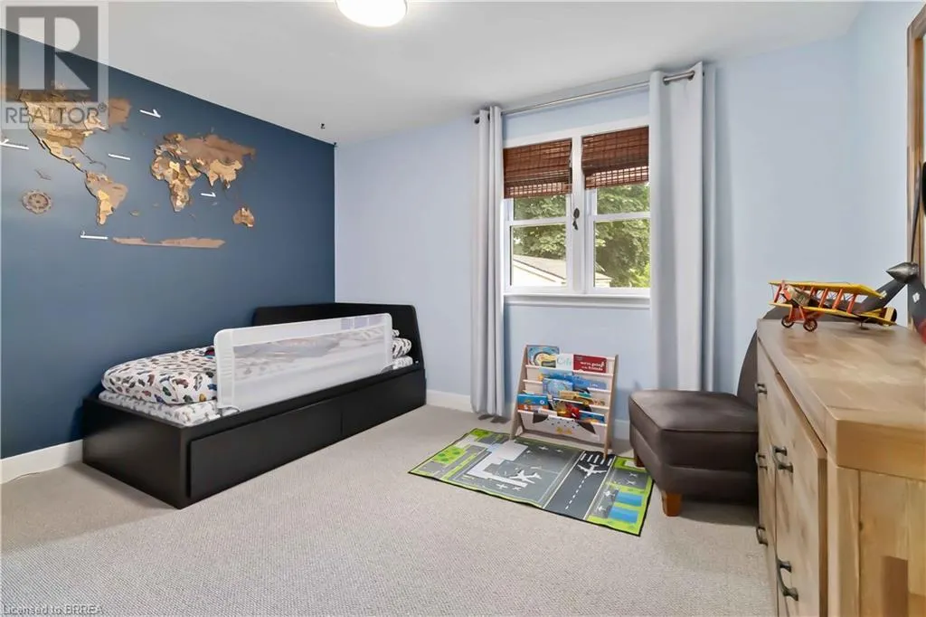 25 HILLIER Crescent