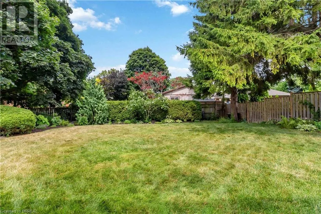 25 HILLIER Crescent