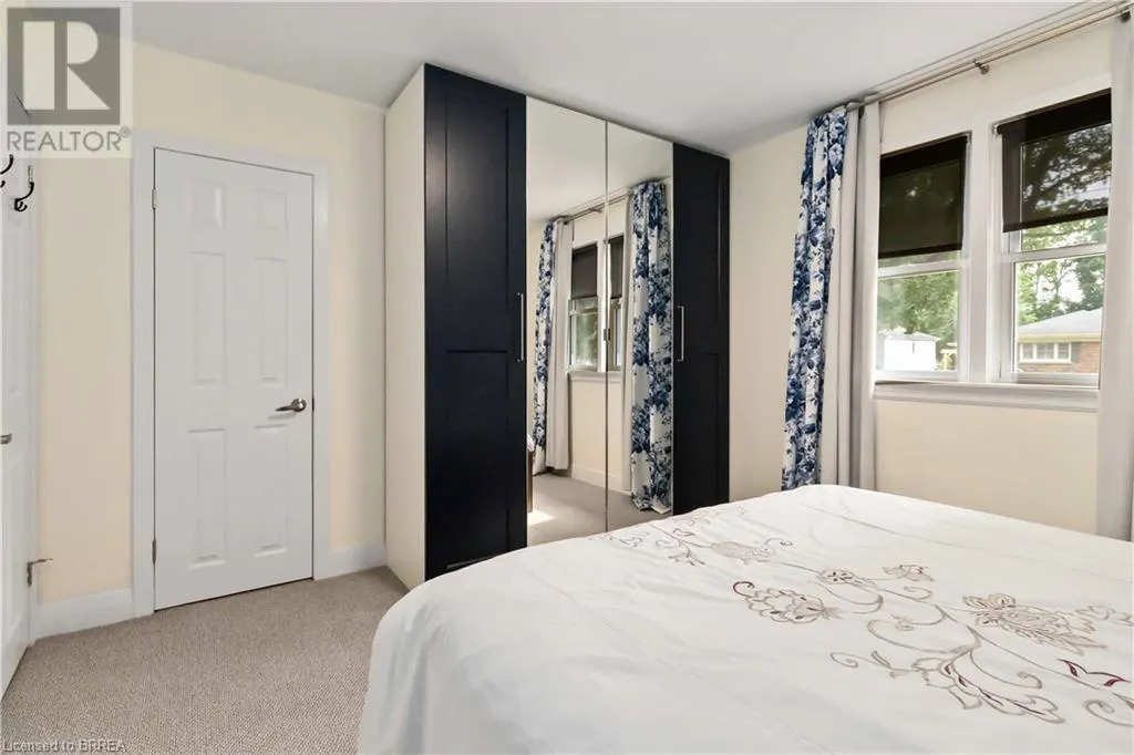 25 HILLIER Crescent