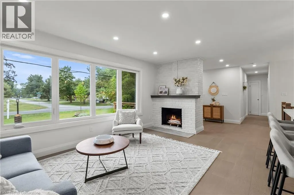 36 SPRING GARDEN Boulevard
