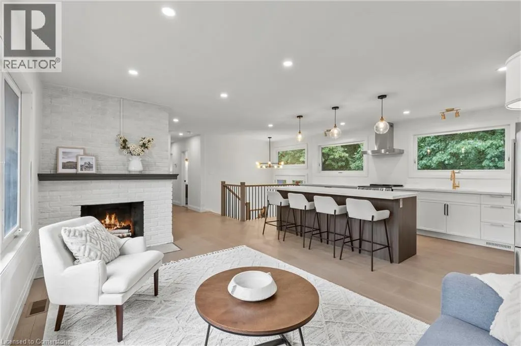 36 SPRING GARDEN Boulevard