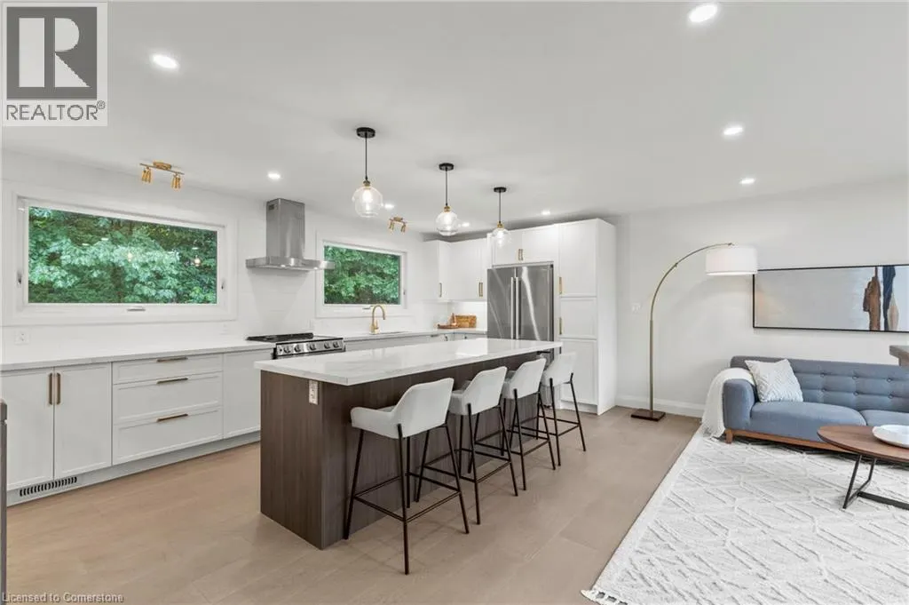 36 SPRING GARDEN Boulevard