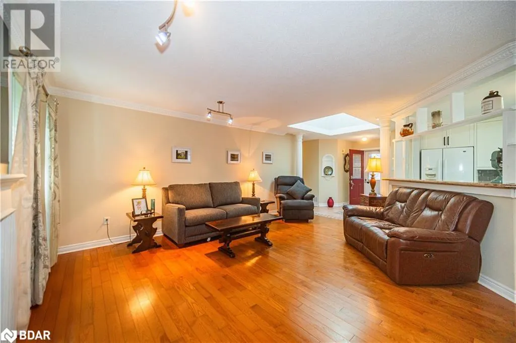 8 KELL Place