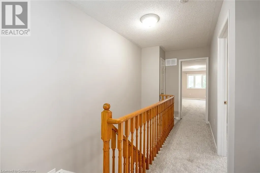 9 WAKEFIELD Lane