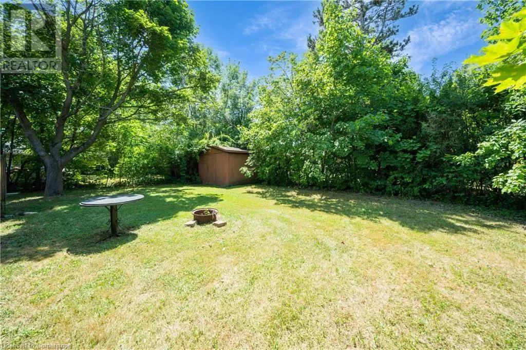 84 JACOBSON Avenue