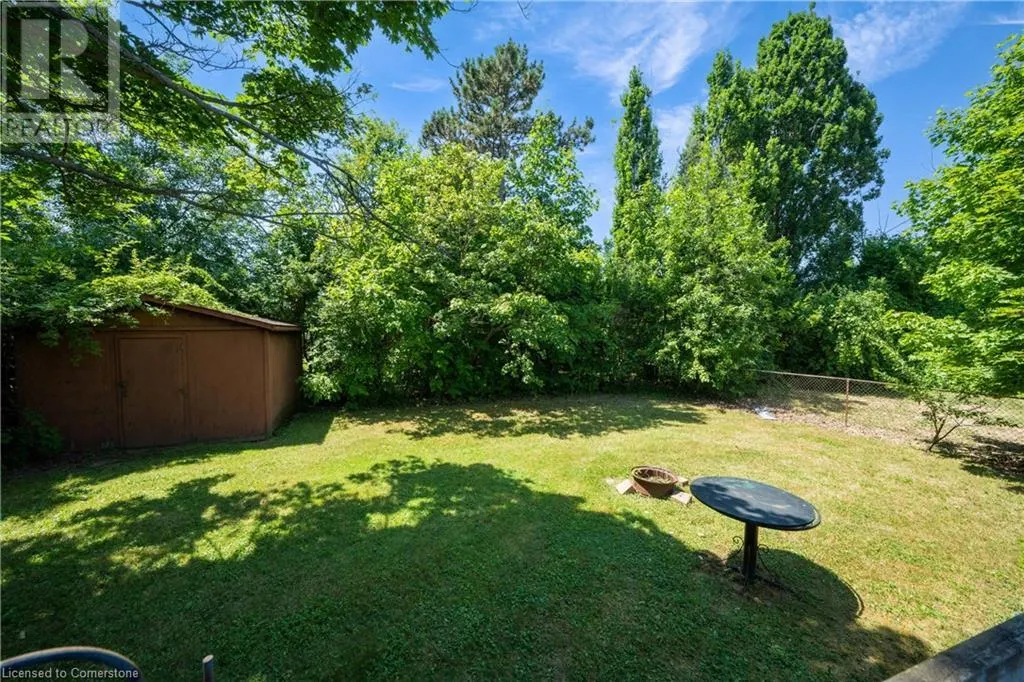 84 JACOBSON Avenue