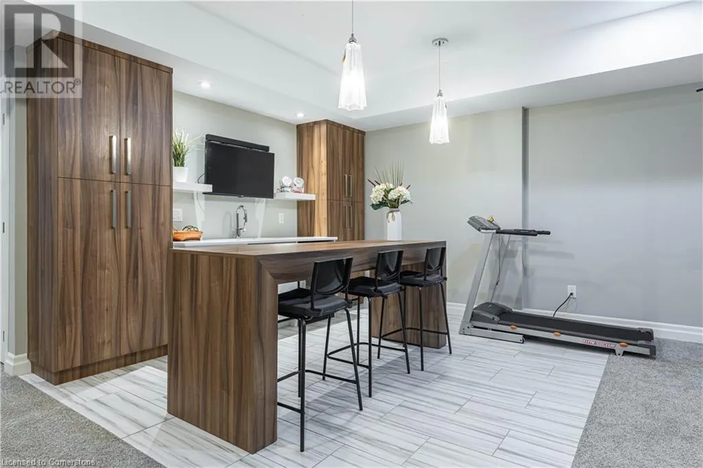 2719 TORREY PINES Way