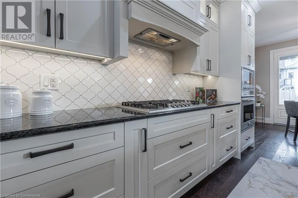 2719 TORREY PINES Way