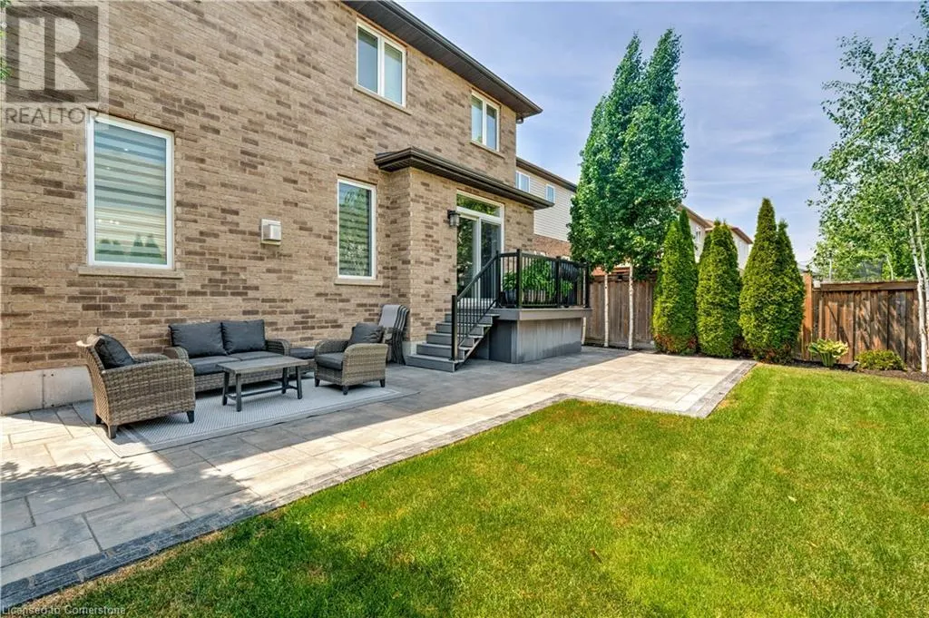 13 BIGGAR Crescent