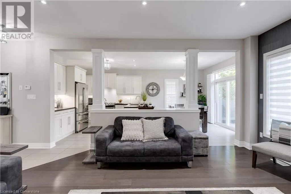 13 BIGGAR Crescent