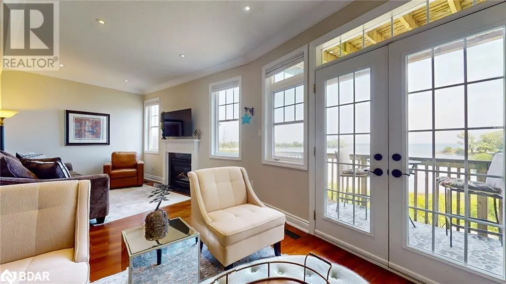 10 BOARDWALK Avenue