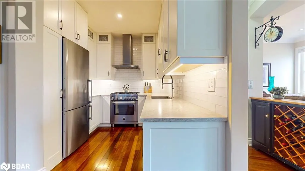 10 BOARDWALK Avenue