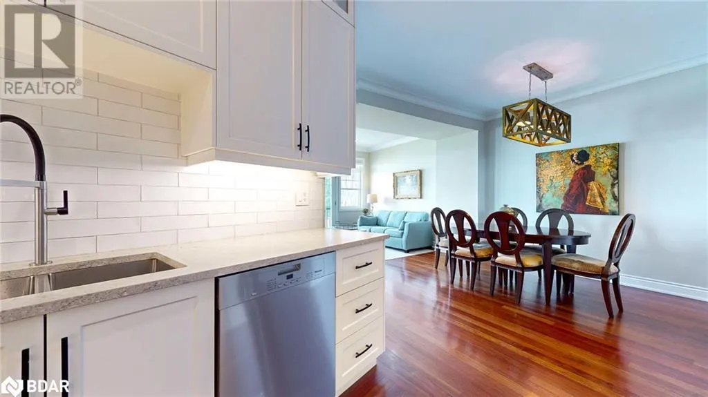 10 BOARDWALK Avenue