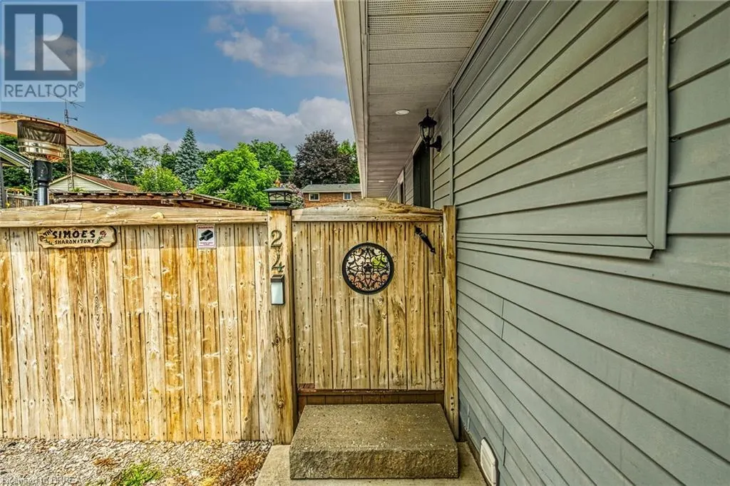 24 ASHTON Drive
