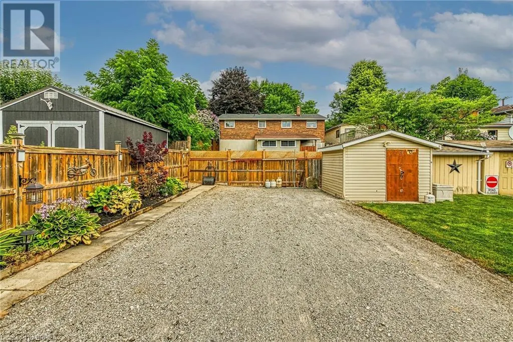 24 ASHTON Drive