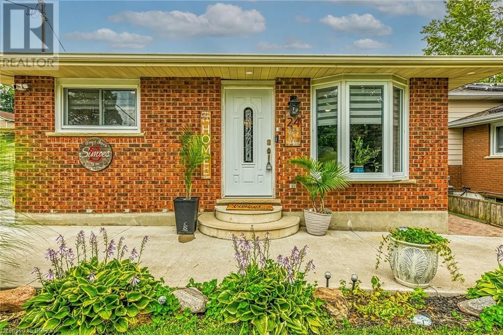 24 ASHTON Drive