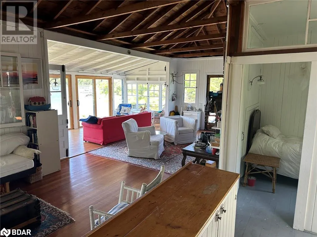 25 SHAWANAGA LANDING Road