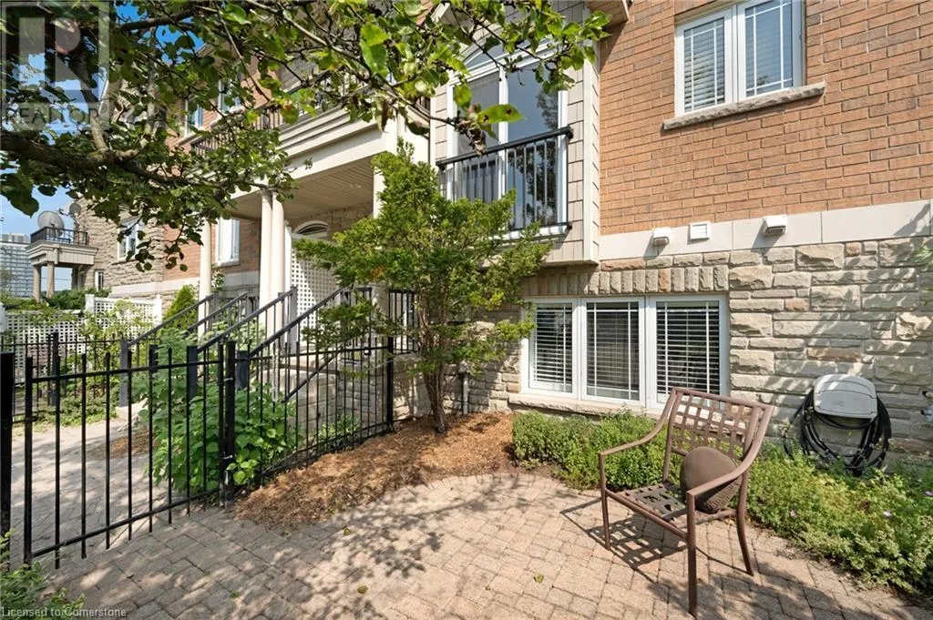 16 BRUCE Street
