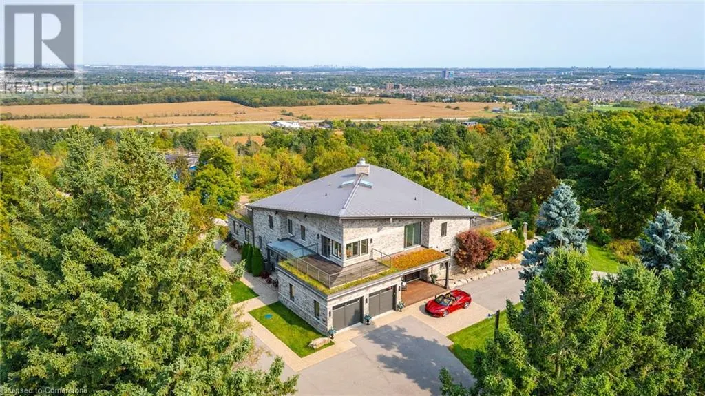 5500 STEELES Avenue W