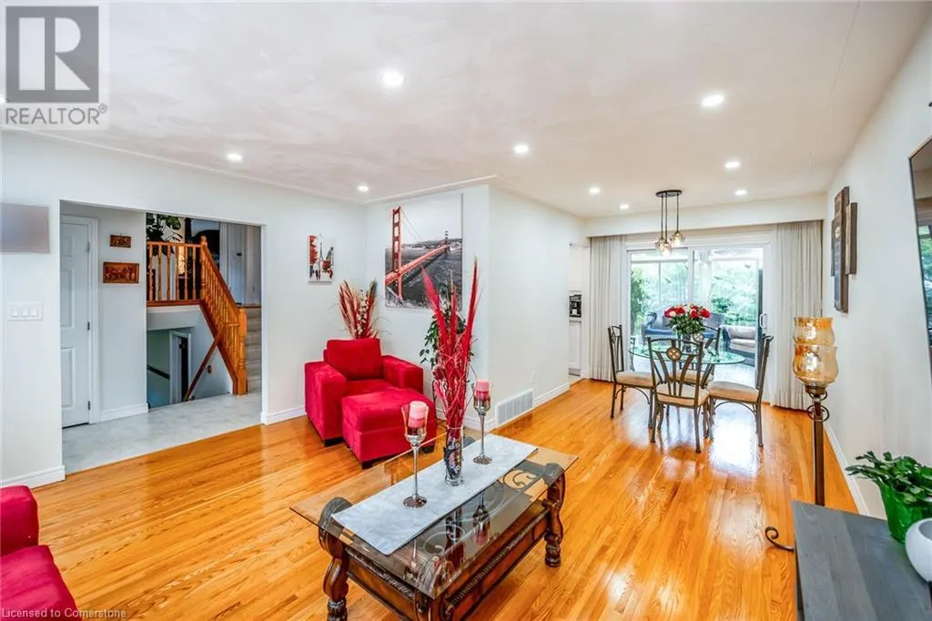 122 FOREST HILL Road