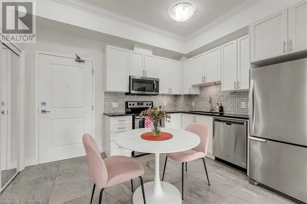 2486 OLD BRONTE Road Unit# 819, #819