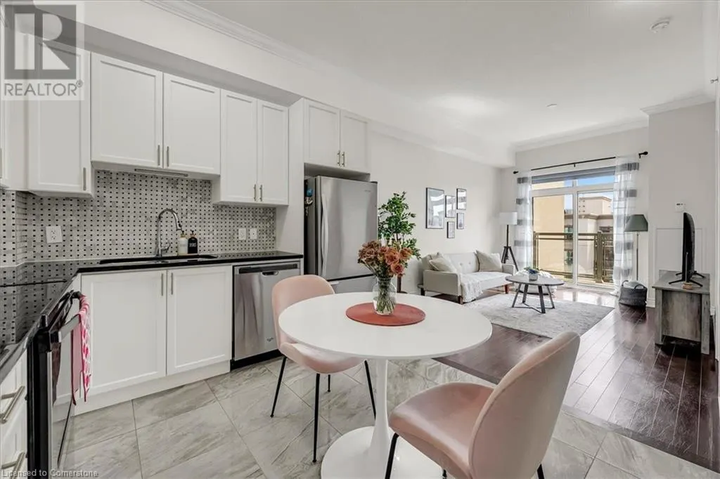 2486 OLD BRONTE Road Unit# 819, #819