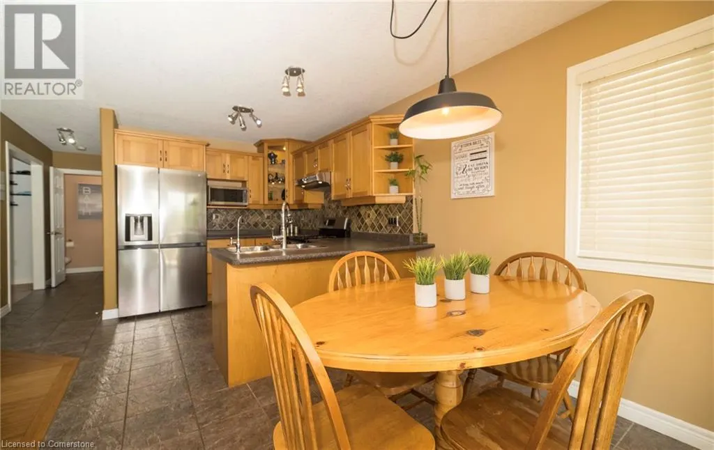 39 BEARDMORE Crescent