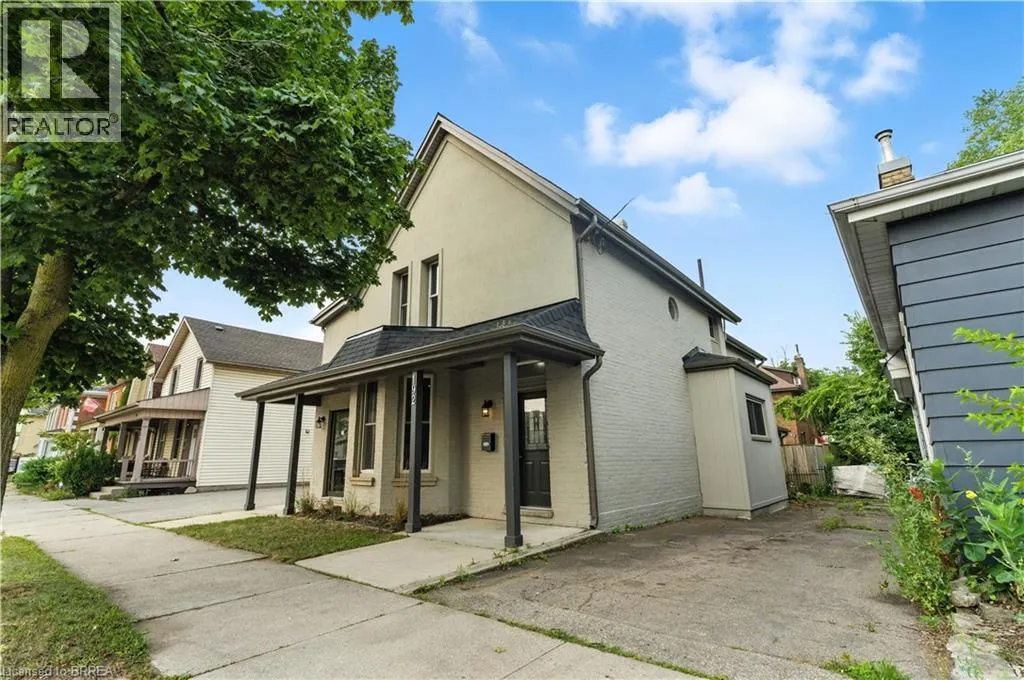 192 BRANT Avenue