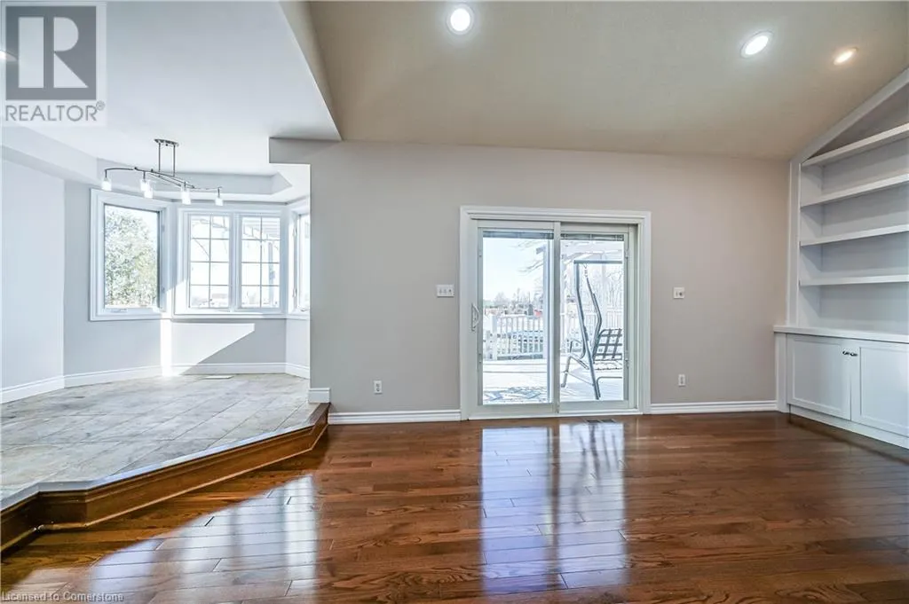 228 HIGHLAND Road W