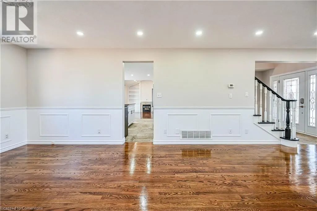 228 HIGHLAND Road W