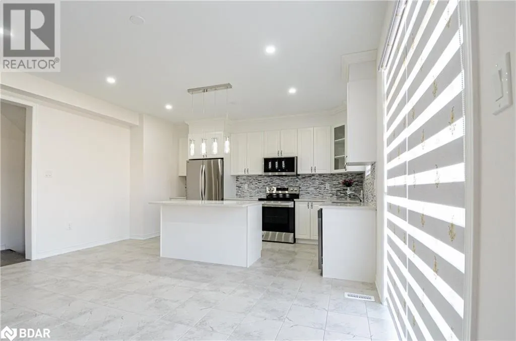 37 BAYCROFT Boulevard