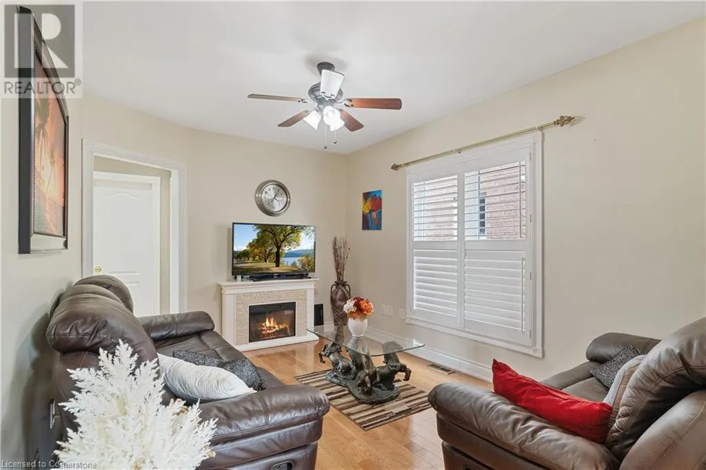 6356 NEWCOMBE Drive