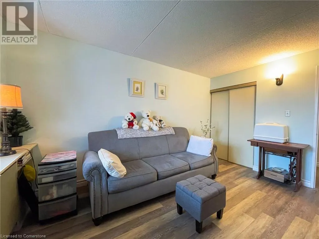 17 MILL POND Court Unit# 405, #405