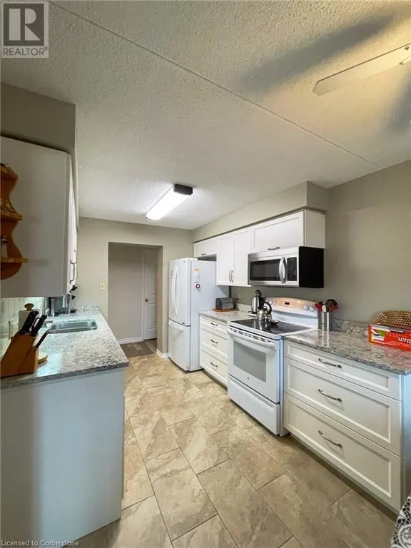 17 MILL POND Court Unit# 405, #405