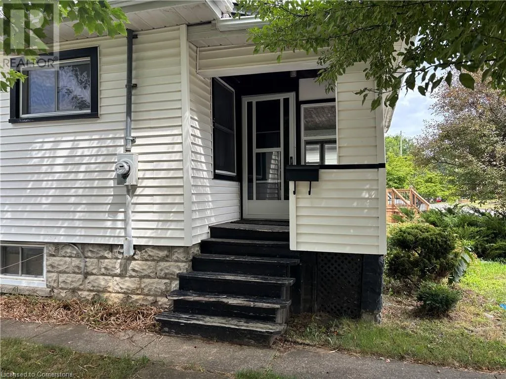 9 GRANTHAM Avenue S