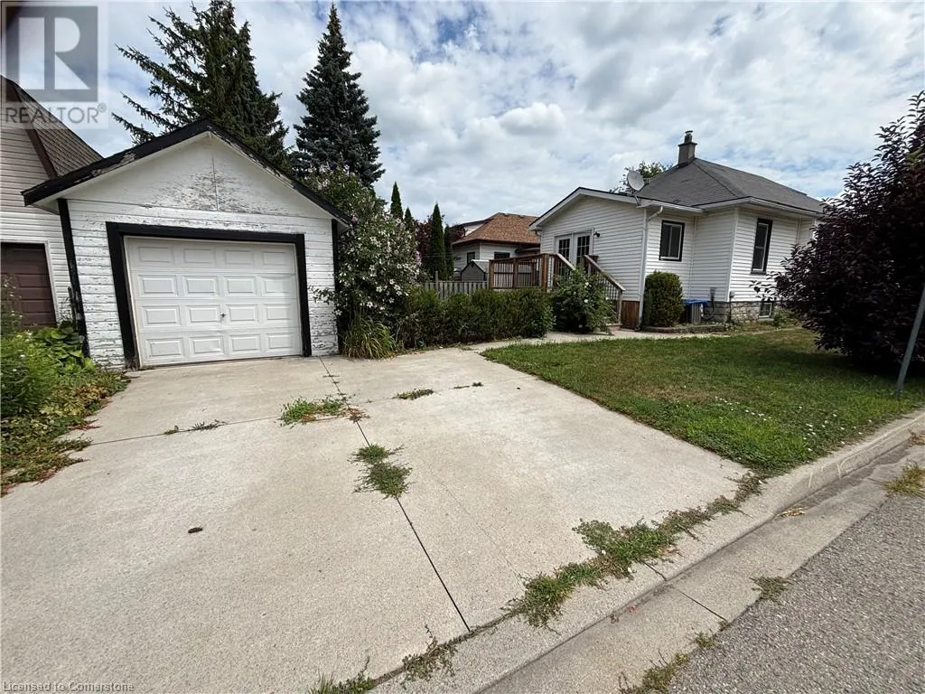 9 GRANTHAM Avenue S