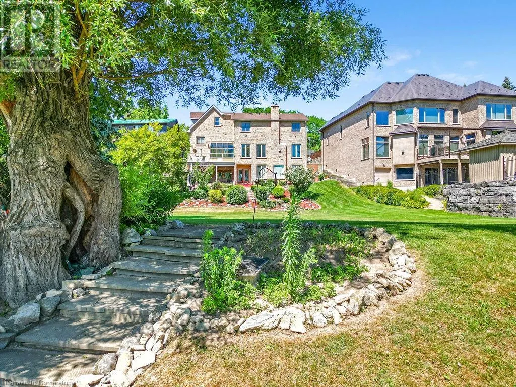 9 LAMB Court