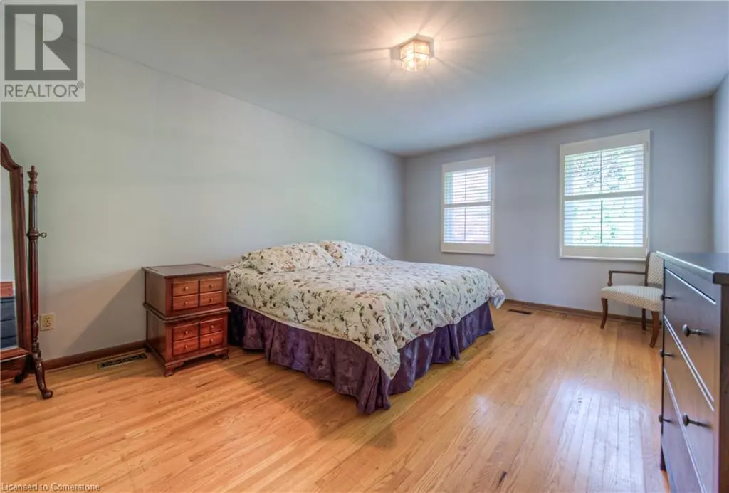 644 DONNA Court