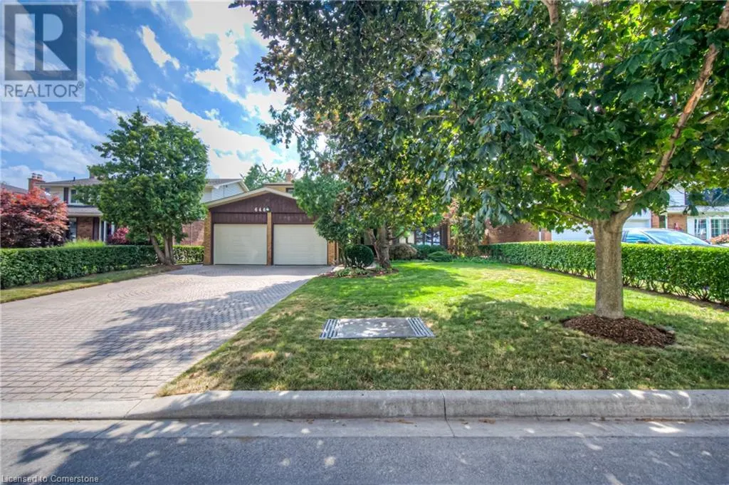 644 DONNA Court