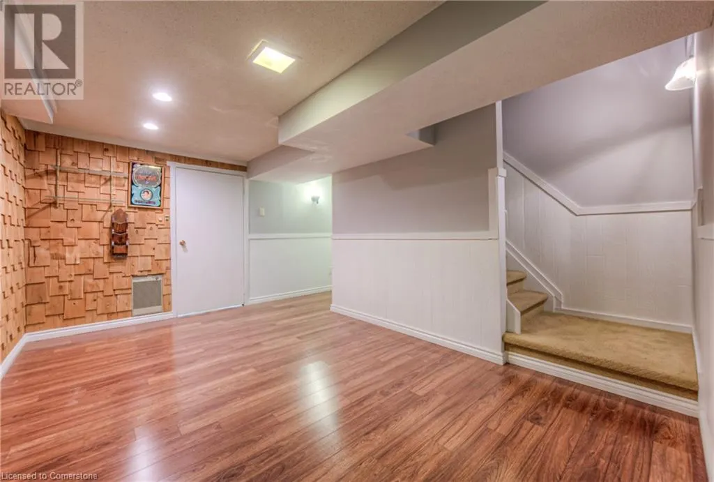 644 DONNA Court