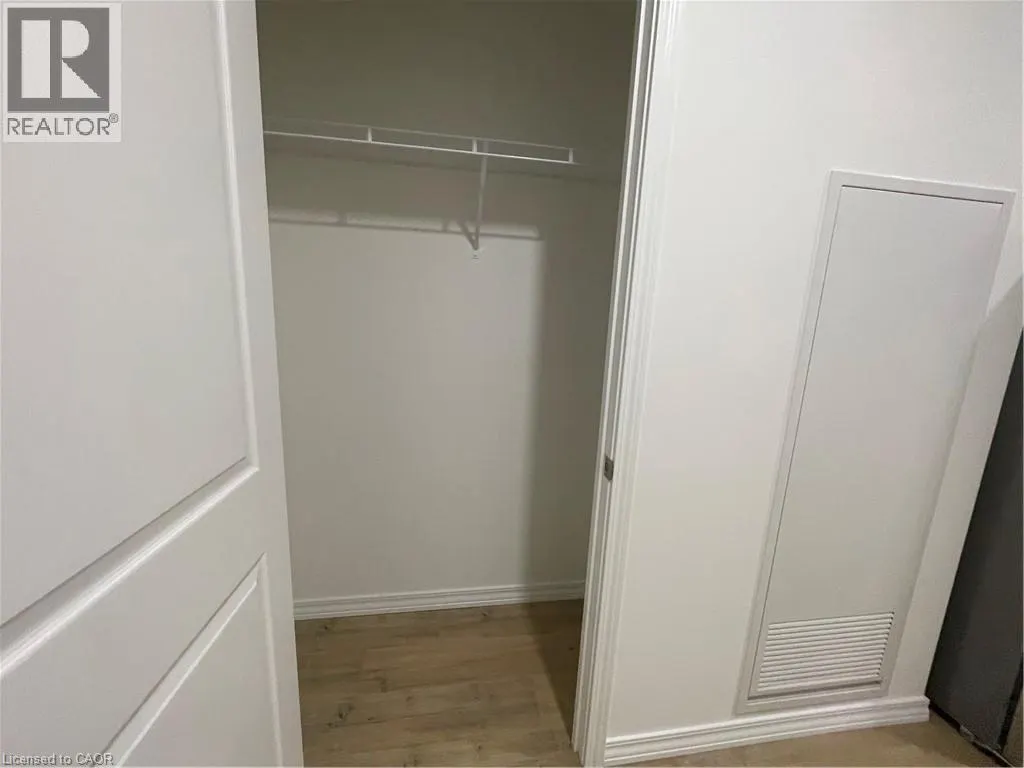 181 ELMIRA Road Unit# 608, #608