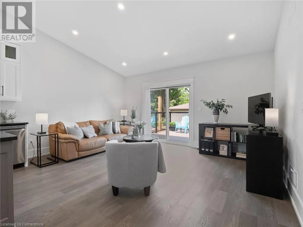 40 TOPHAM Boulevard