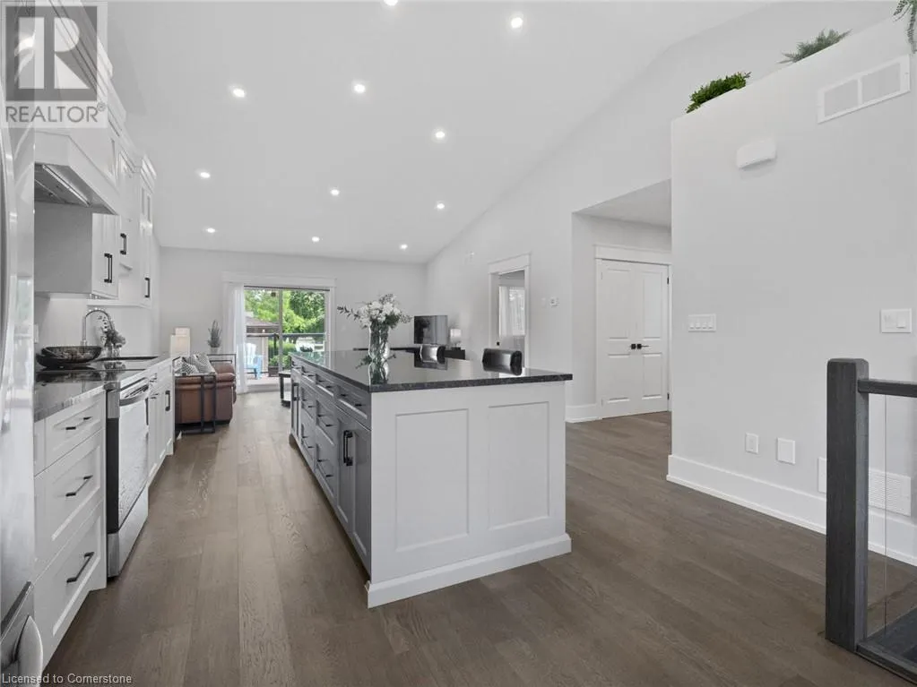 40 TOPHAM Boulevard