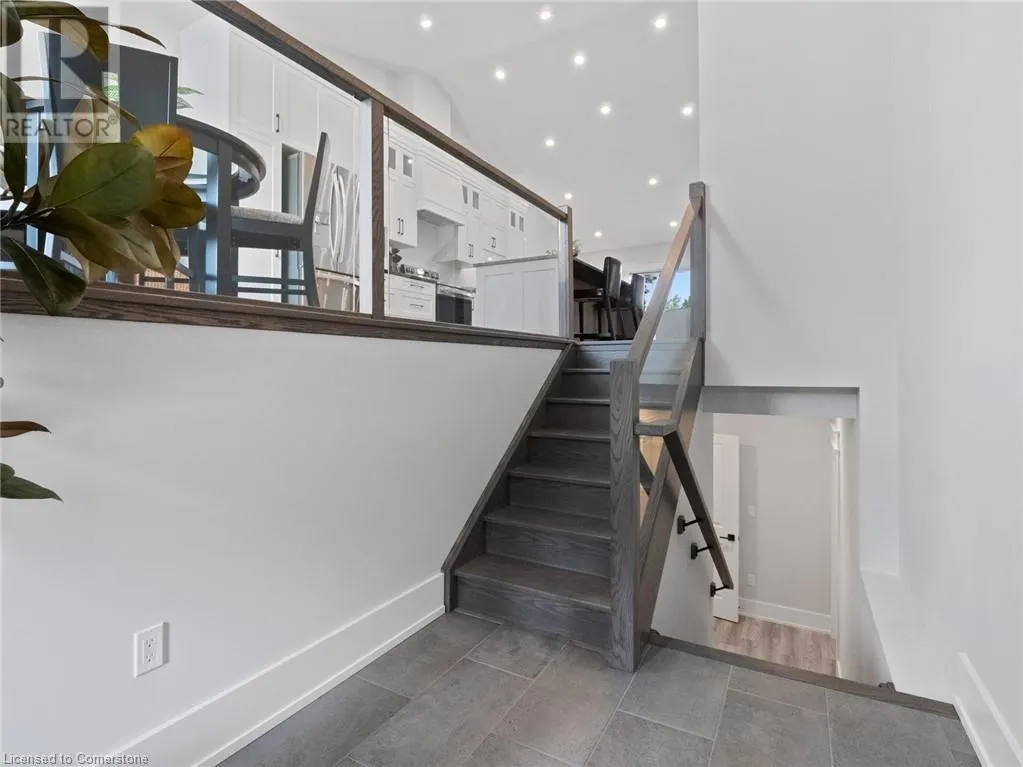 40 TOPHAM Boulevard