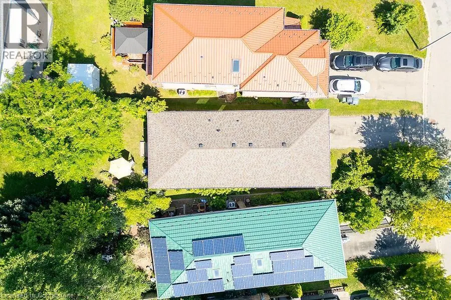 53 CASTLEBURY Drive